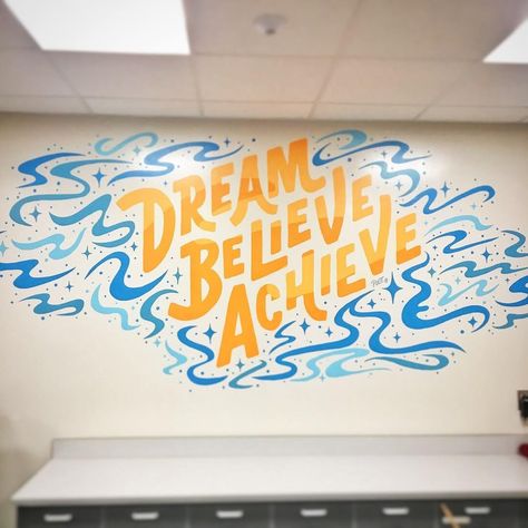 Mural Ideas School, Graphic Wall Design, Legacy Quotes, Dream Believe Achieve, Office Mural, Mural Art Design, Jungle Mural, Art Motivation, Jungle Wall