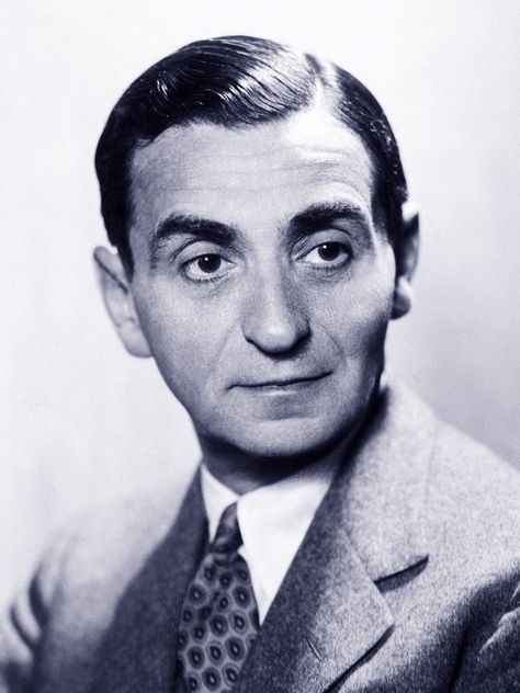 Irving Berlin (1888-1989) was an American composer and lyricist, widely considered one of the greatest songwriters in American history. His music forms a great part of the Great American Songbook. Born in Imperial Russia, Berlin arrived in the United States at the age of five. Wikipedia No Business Like Show Business, The Drifters, Cheek To Cheek, Irving Berlin, Ginger Rogers, Ella Fitzgerald, Louis Armstrong, Fred Astaire, The Ritz