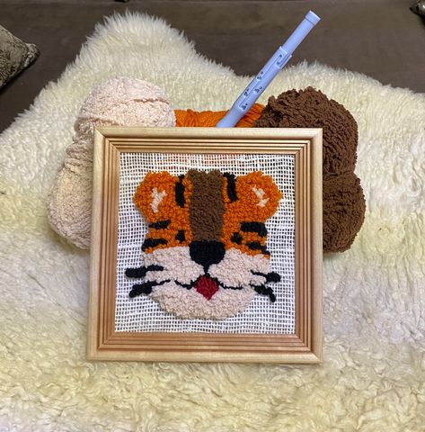 #tiger #punchneedle #rughooking #punchneedlesupplies #symbols Punch Needle, Rug Hooking, Art Journal, Art