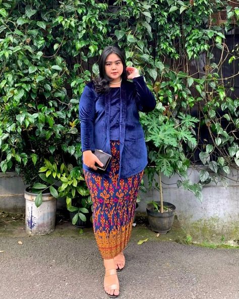 Kebaya Plus Size, Hijab Plus Size, Plus Size Hijab, Kebaya Bridesmaid, Kebaya Lamaran, Eid Fashion, Indonesian Wedding, Dress Kebaya, Kebaya Dress