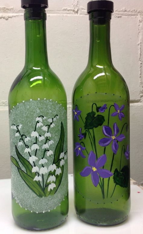 Creative Art Ideas, Simple Watercolor Painting, Beer Bottle Art, Bottle Art Projects, Water Paints, Watercolor Painting For Beginners, Painted Glass Bottles, Painted Glass Vases, Hand Painted Wine Bottles