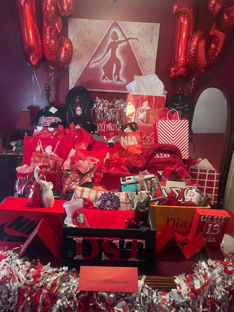 Delta Sigma Theta Crossing Gift Ideas, Delta Sigma Theta Crossing Gifts, Probate Gifts, The Bourne Legacy, Delta Symbol, Bourne Legacy, Delta Sigma Theta Gifts, College Vision Board, Delta Girl