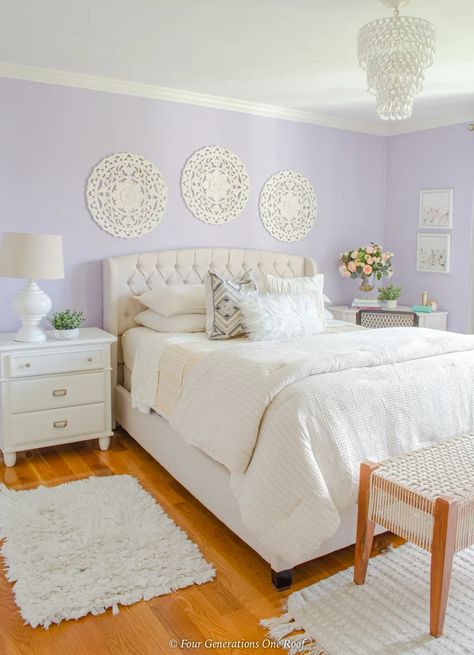 Purple Wall Bedroom, Lilac Room, Lilac Bedroom, Lavender Bedroom, Lavender Room, Guest Bedroom Makeover, Purple Bedrooms, Purple Bedroom, Slaap Lekker