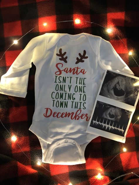 December baby announcement December Baby Announcement, December Background, December Pictures, Announcement Pictures, Fun Pregnancy Announcement, Unique Pregnancy Announcement, Boy Announcement, Baby Loading, Rainbow Baby Announcement