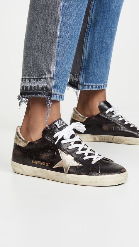 Golden Goose Francy, Sneaker Outfits Women, Golden Goose Superstar, Dior Sneakers, Alexander Mcqueen Sneakers, Sneakers Fashion Outfits, Golden Goose Sneakers, Cute Sneakers, Puma Sneakers