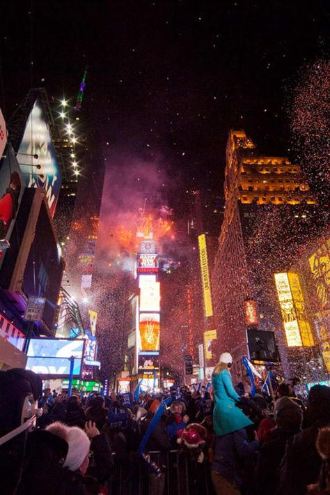 New Years Times Square, New Years Eve Times Square, New Year In New York Aesthetic, New York At New Years, Time Square New Years Eve, Christmas In Times Square, New Years Eve New York City, New Years Eve In New York City, New Year’s Eve New York