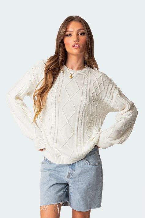 Jessy Cable Knit Oversized Sweater – edikted Cable Knit Oversized Sweater, Knit Oversized Sweater, Flannel Sweatshirt, Pull Beige, Graphic Trends, Stitch Sweater, Oversized Crewneck, Sweater Oversize, Cable Stitch