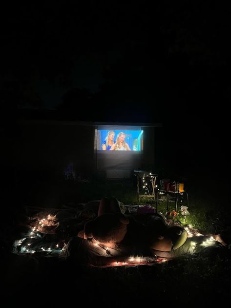 Mamma Mia Outdoor Party, Mamma Mia Movie Night, Mamma Mia Night, Outdoor Movie Night, Aesthetics Quote, Night Summer, Romanticizing Life, Outdoor Movie, Mama Mia