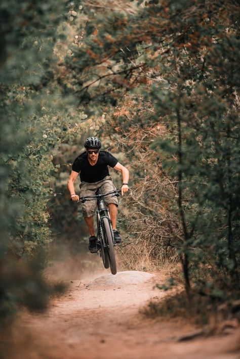 Mountain Biking Photography, Bike Magazine, Outdoor Biking, Bike Photography, Mountain Biker, Vintage Bicycles, Mtb Bike, Camping World, Extreme Sports