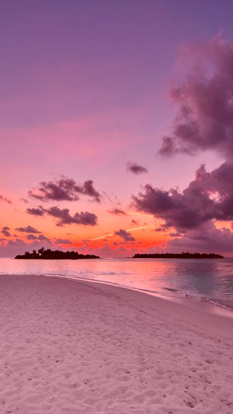 #sunset #photography #beach #clouds #beauty #nature #sandy #purple #orange #bright #iphone #iphonewallpaper Beach Clouds, Beauty Nature, Photography Beach, Pink Sunset, Purple Orange, Sunset Photography, The Sun, Sun, Orange