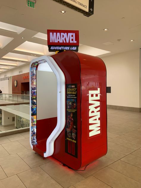 Marvel Photo Booth, Telephone Booth, Marvel Photo, Movie Costumes, Photo Op, Art Direction, Nutella, Photo Booth, Marvel