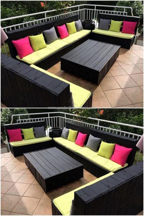 Pallets Ideas, Designs, DIY. — Creative DIY Wood Pallet Ideas Pallet Furniture Sofa, Diy Wood Pallet, Diy Pallet Sofa, Pallet Garden Furniture, Pallet Bench, Pallet Patio Furniture, Pallet Patio, Pallet Sofa, Wooden Pallet Furniture