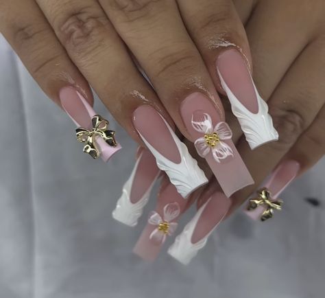 Nails With Bling, Classy Acrylic, Classy Acrylic Nails, Acrylic Nails, Charms, Nails, Flowers, Quick Saves