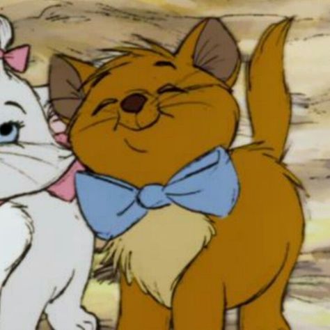 Duchess Aristocats, Marie Cat, The Aristocats, Disney Icons, Marie Aristocats, Dog Icon, Disney Animals, Walt Disney Animation, Book Icons