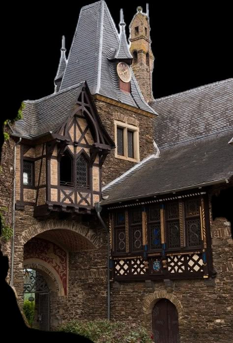 Cochem Castle, Interior Courtyard, Casas The Sims 4, Medieval Houses, Castle House, Beautiful Castles, Medieval Town, Architecture Old, Medieval Castle