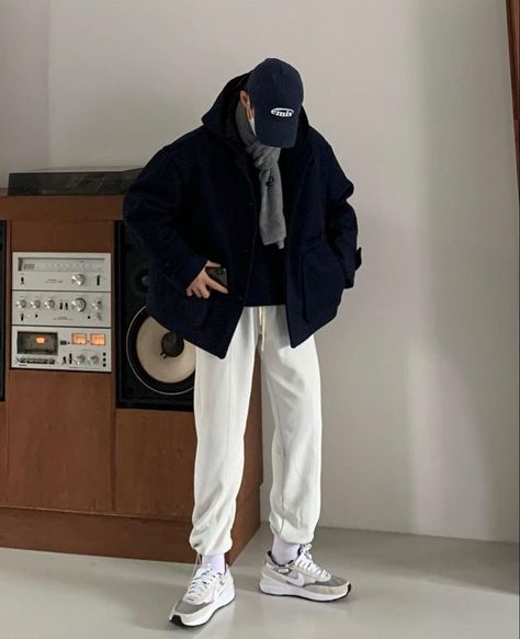 [SponsoredPost] 37 Winter Outfits Men Streetwear 2023 Hacks You Need To Know #winteroutfitsmenstreetwear2023 Korean Sporty Outfits Men, Korean Sporty Outfits, Best Winter Outfits Men, Winter Outfits Men Streetwear, Mens Sweat Suits, Streetwear 2023, Sporty Outfits Men, Adrian Agreste, Korean Winter Outfits