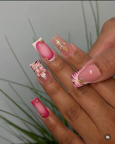 Mexico Nails Ideas, Birthday Short Nails, Pink Cute Aesthetic, Birthday Nail, Crazy Nail Designs, Hard Nails, Girly Acrylic Nails, Flower Nail Designs, French Acrylic Nails