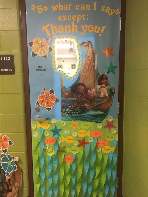 Moana Classroom Decorations, Moana Door Decoration, Moana Door Decorations Classroom, Teacher Appreciation Week Door, Teacher Appreciation Door Decorations, Teacher Appreciation Poster, Class Door Decorations, Beach Classroom, Teacher Door Decorations