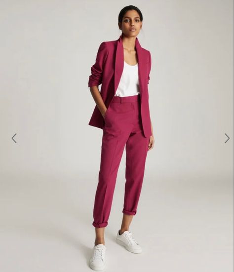 Magenta suit from Reiss Outfit Magenta, Magenta Suit, Workplace Clothing, Bold Office, Colored Office, Summer Office Attire, Wardrobe Overhaul, Modern Workwear, Women Work Outfits