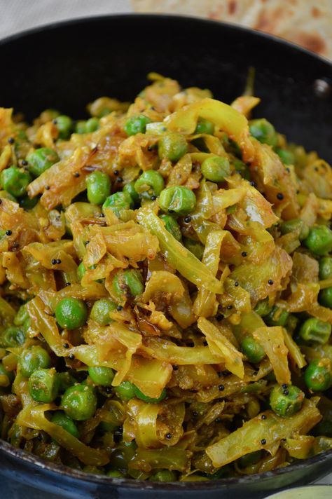 Cabbage Peas Shaak Cabbage Recipes Indian, Potato And Pea Curry, Gujarati Thali, Cabbage Curry, Pulses Recipes, Vegetarian Cabbage, Veg Dishes, Curry Dishes, Vegetable Curry