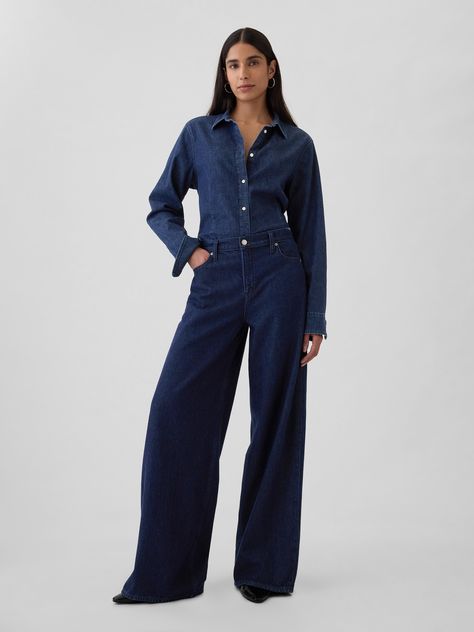 Fit: A full-length, supersoft baggy jean that's fitted on the waist & relaxed all the way down.  ​ Fabric: 55% Cotton, 40% Tencel, 5% Recycled Cotton.  Stretch:  No Stretch Jeans.  Authentic denim that gets better with every wear.  Made to wear all day & break in over time.  ​ Rise :   Mid Rise Jeans.  Look: A five-pocket baggy jean in a dark indigo wash.  ​ Details:  Zip fly & five-pocket styling.  Responsibly Made:  This pair of denim is made with 5% recycled cotton and is part of our water-sa Dark Flared Jeans, Dark Wash Jeans Outfit, Dark Washed Jeans Outfit, Vintage Street Wear, Wash Jeans Outfit, 2024 Wardrobe, Brown Denim, Baggy Jean, Comfortable Chic