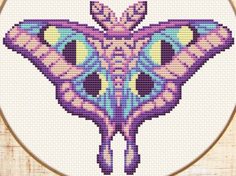 Luna Moth Perler Beads, Perler Bead Moth, Moth Perler Beads, Moth Pixel Art, Alpha Pixel, Pixel Art Templates, Perler Art, Blanket Ideas, Animal Jam