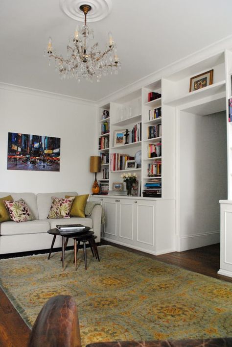 Doorway Bookcase, Bookcase Doorway, Notting Hill House, Dark Dining Room, Toronto Houses, Built In Shelves Living Room, Living Room Built Ins, Notting Hill London, Bookcase Design