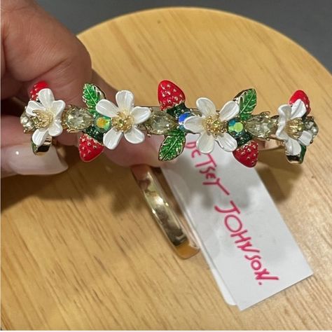 New Betsey Johnson Strawberry With Flower Cuff Bracelet Johnson Aesthetic, Jewelry Goals, Girly Crafts, Girly Bracelets, Flower Cuff Bracelet, Flower Cuff, Beautiful Baubles, Quirky Jewelry, Funky Style