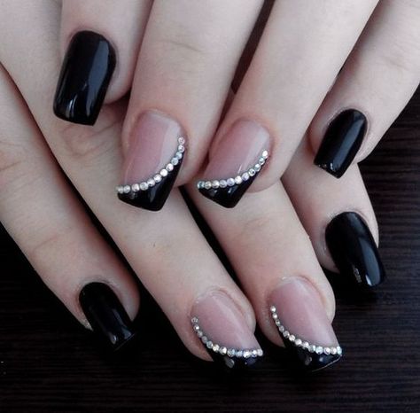 Classy Nail Designs, Nail Art Designs Videos, Black French, Elegant Nails, Classy Nails, Fancy Nails, Creative Nails, Rhinestone Nails, Gorgeous Nails