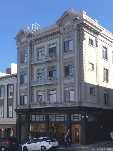 Beautifully restored apartment building on Broadway. San Francisco, CA San Francisco Apartment Exterior, 80s Apartment, Oakland Apartment, San Francisco Apartment, Apartment Exterior, San Francisco Houses, Apartment Complexes, San Fran, Apartment Building