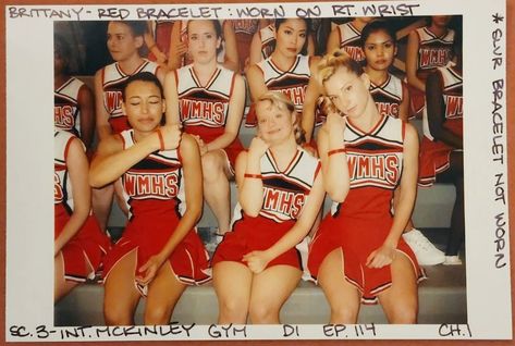 Glee Tv Show, Lauren Potter, Brittany S Pierce, Cast Band, Glee Quotes, Santana Lopez, Heather Morris, Glee Fashion, Glee Club