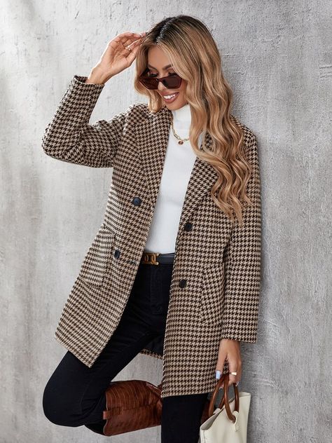 Work outfits Brown Houndstooth Blazer Outfit, Houndstooth Blazer Outfit, Brown Coat Outfit, Fw 2022, Short Coats Women, Sew Your Own Clothes, Double Breasted Overcoat, Women Outerwear, Houndstooth Jacket