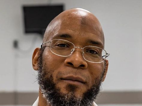 Marcellus Williams to be executed in Missouri woman's brutal murder; clemency denied - NewsBreak Marcellus Williams, Innocence Project, Innocent Person, Dna Results, Texas Man, Innocent Man, Move Forward, Male Face, St Louis