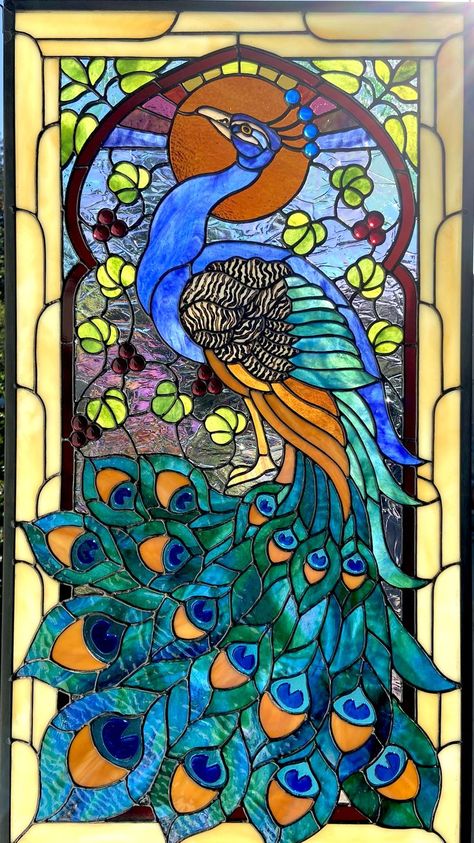 Glass Painting Designs Gods, Stained Glass Patterns Free Printables Templates Peacock, Peacock Stained Glass Pattern Design, Peacock Glass Design, Stained Glass Peacock Feather, Glass Painting Patterns, Japan Tattoo Design, Stained Glass Door, Glass Painting Designs