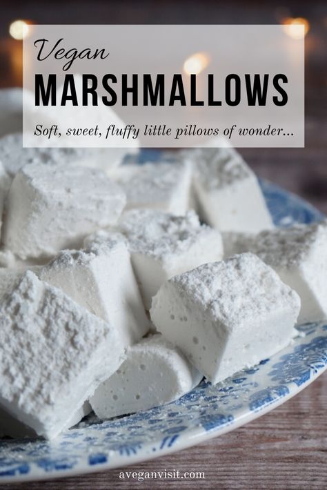 Gelatin Free Marshmallows, Vegetarian Marshmallows, Vegan Smores, Homemade Marshmallow Recipe, Marshmallow Recipe, Vegan Marshmallows, Wagon Wheels, Vegan Candies, Recipes With Marshmallows