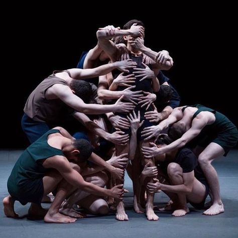 Batsheva Dance Company, Dance Lifts Group, Performance Art Ideas, Dance Composition, Scenic Design Theatres, Physical Theatre, Theatre Inspiration, Opening Scene, Dance Group