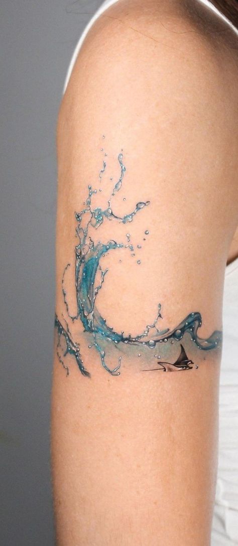 Water Design Tattoo, Wave Tattoo, Water Tattoo, Amazing Body, Waves Tattoo, Tattoo Inspo, Cute Tattoos, Body Art, Tattoos