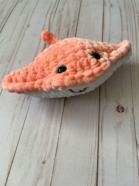 Stingray Stuffed Animal, Plushie Handmade, Ocean Kids, Child Baby, Ocean Creatures, Safety Eyes, Ocean Animals, Polyester Yarn, Stingray