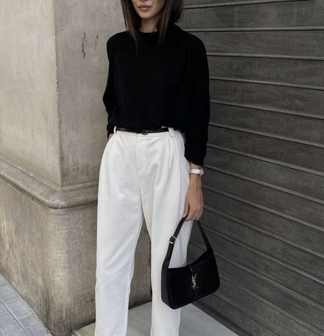 @fakerstrom / minimal / outfit / black / white / YSL bag Rich Mom Outfits, Hobo Bag Outfit, Ysl Outfit, Mom Clothing, Rich Mom, New Fashion Style, London Outfit, Womens Business Casual, Mom Outfits