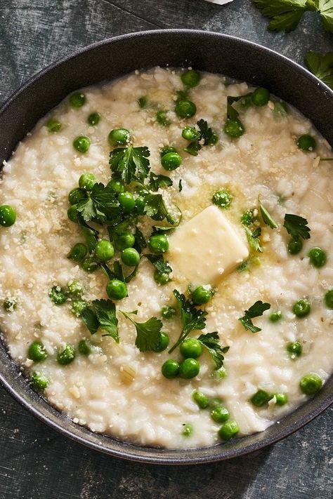 Delish Baked Risotto Recipes, Baked Risotto, Easy Cheap Dinners, Parmesan Recipes, Dutch Oven Recipes, Risotto Recipes, Vegetarian Dinners, Oven Recipes, Rice Dishes