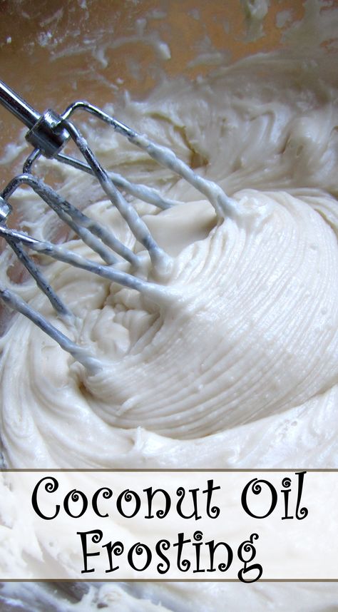 This coconut oil frosting is delicious and a great alternative for vegans or people who are lactose intolerant. Coconut Milk Frosting, Coconut Oil Frosting, Dairy Free Frosting, Cupcakes Vanilla, Vegan Frosting, Coconut Oil For Acne, Cooking With Coconut Oil, Coconut Oil Recipes, Coconut Frosting