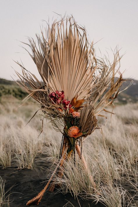 Boho Beach Elopement, Amber Wedding, New Zealand Beach, Leaves Photo, Urban Wedding Venue, Earthy Wedding, Indie Wedding, Bohemian Wedding Inspiration, Wedding Inspired