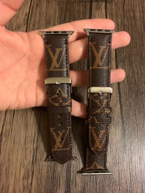 Iwatch Band Gucci, Louie Vuttion Apple Watch Bands, Black Louis Vuitton Apple Watch Band, Louis Vuitton Apple Watch Band Silicone, Leopard Apple Watch Band, Louise Vuitton, Apple Watch Bands Fashion, Tick Tock, Apple Watch Bands