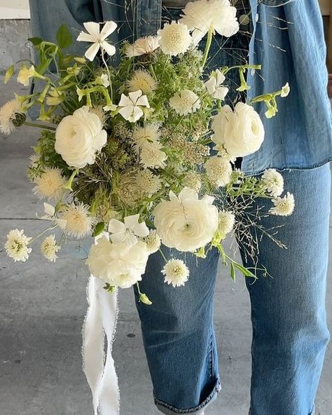 utah + destination wedding florist | by shavon on Instagram: "bouquet for a + a ,, getting to work with these textures and simple color palette was an honor

#texturedbridalbouquet #bridalbouquet #bridalshootbouquet #whiteandgreenbouquet" November Flower Bouquet, Wispy Bouquet, White And Blue Bridal Bouquet, Wedding Flowers Eucalyptus, Tulip Bridal Bouquet, Garden Wedding Bouquet, Sage Wedding, Rose Wedding Bouquet, Anemone Flower