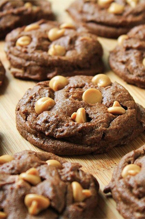 Peanut Butter Chip Chocolate Cookies | "I've been looking for a good chocolate cookie base recipe and finally found it with this! " #cookies #cookierecipes #bakingrecipes #dessertrecipes #cookieideas Peanut Butter Chip Cookies, Cookies Peanut Butter, The Best Cookies, Easy Peanut Butter Cookies, Chocolate Cookie Dough, Best Cookies, Chocolate Cookie Recipes, Drop Cookies, Peanut Butter Chips