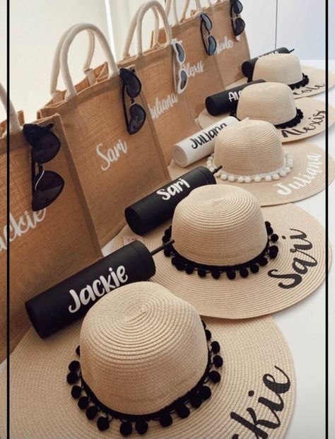 2piece Outfits, Women Hats Fashion, Wedding Welcome Bags, Boat Party, Diy Hat, Welcome Bags, Diy Crafts Room Decor, Embroidery Jewelry, Eco Bag