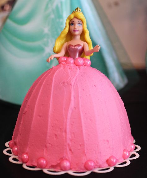 Sleeping Beauty Cake Beauty Cake Ideas, Sleeping Beauty Cake Ideas, Aurora Party, Sleeping Beauty Cake, Kid Parties, Ann Marie, Tasty Bites, 8th Birthday, Princess Birthday