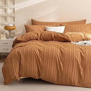 JELLYMONI Rust Duvet Cover Twin Size - 3PCS Microfiber Tufted Duvet Cover Set, Boho Striped Tufted Textured Duvet Cover with Corner Ties & Zipper Closure Rust Duvet Cover, Textured Duvet Cover, Textured Duvet, Duvet Cover King, King Size Duvet Covers, White King, Back To Home, Spare Bedroom, Garden Bedding