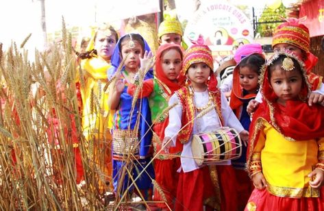 11 Baisakhi Celebration Ideas for Kids – Activities for Kids in Schools, Preschools Punjab Festivals, Ideas For Kids Activities, Baisakhi Festival, Engage Kids, Celebration Ideas, Kids Dress Up, Harvest Festival, The Harvest, Preschool Kids