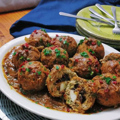 Koofteh Tabrizi is a big meat ball with its juice. The origin of the name for the dish is from the city of Tabriz in Azerbaijan province. Tabriz Koofteh or Kufteh Tabrizi means meatball of Tabriz.  #travel #tour #iran #adventure #food #hipersia Koofteh Tabrizi, Meditterean Recipes, Kabob Chicken, Joojeh Kabob, Persian Food Recipes, Persian Restaurant, Iran Food, Iranian Recipes, Persian Recipes